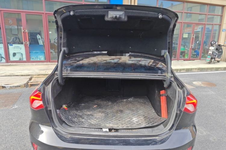 Used Ford Focus 2021 Sedan EcoBoost 180 Automatic ST Line Trunk