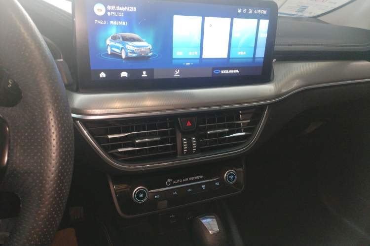 Used Ford Focus 2021 Sedan 1.5L Automatic Sharp Edition Audio And AC Panel
