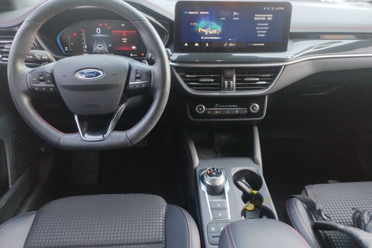 Used Ford Focus 2021 Hatchback EcoBoost 180 Automatic ST Line Center Console