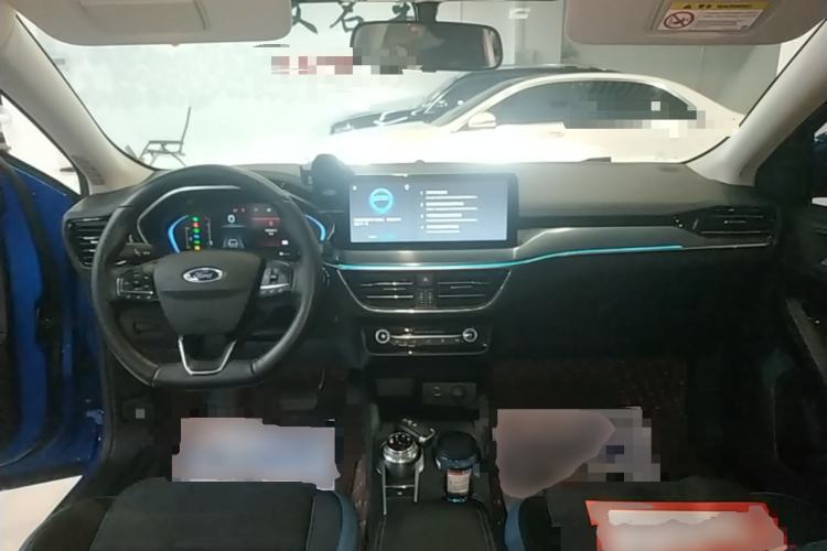 Used Ford Focus 2021 EcoBoost 180 Automatic Hunter Edition Center Console