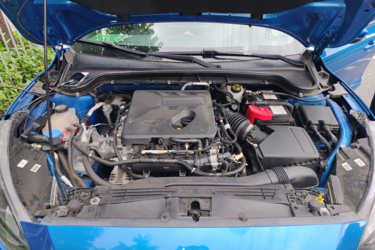 Used Ford Focus 2021 Hatchback EcoBoost 180 Automatic ST Line Engine Bay