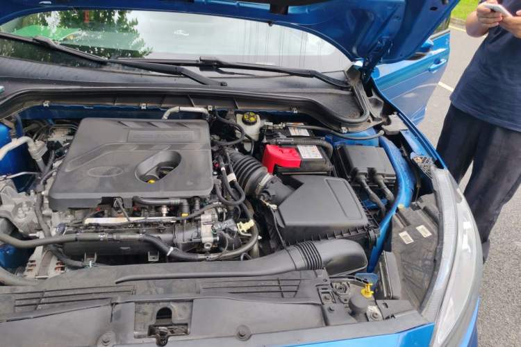 Used Ford Focus 2021 Hatchback EcoBoost 180 Automatic ST Line Engine Bay Left