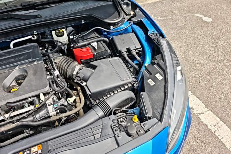 Used Ford Focus 2021 Sedan EcoBoost 180 Automatic ST Line Engine Bay Left