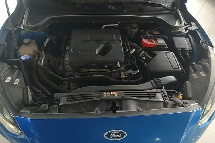 Used Ford Focus 2021 Hatchback EcoBoost 180 Automatic ST Line Engine Bay