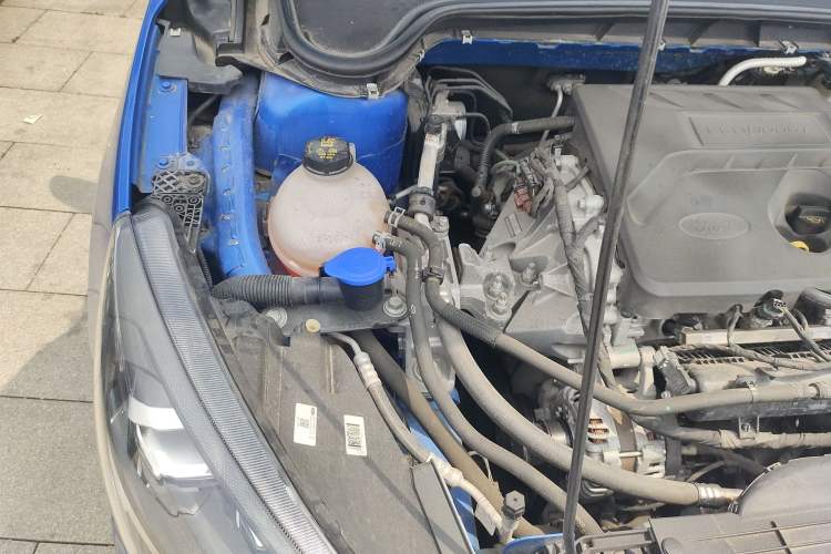 Used Ford Focus 2021 Sedan EcoBoost 180 Automatic ST Line Engine Bay Right