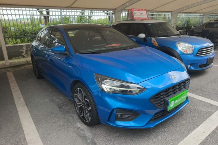 Used Ford Focus 2021 Sedan EcoBoost 180 Automatic ST Line Exterior 1