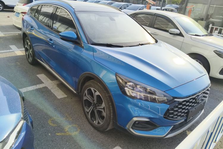 Used Ford Focus 2021 EcoBoost 180 Automatic Hunter Edition Exterior 2