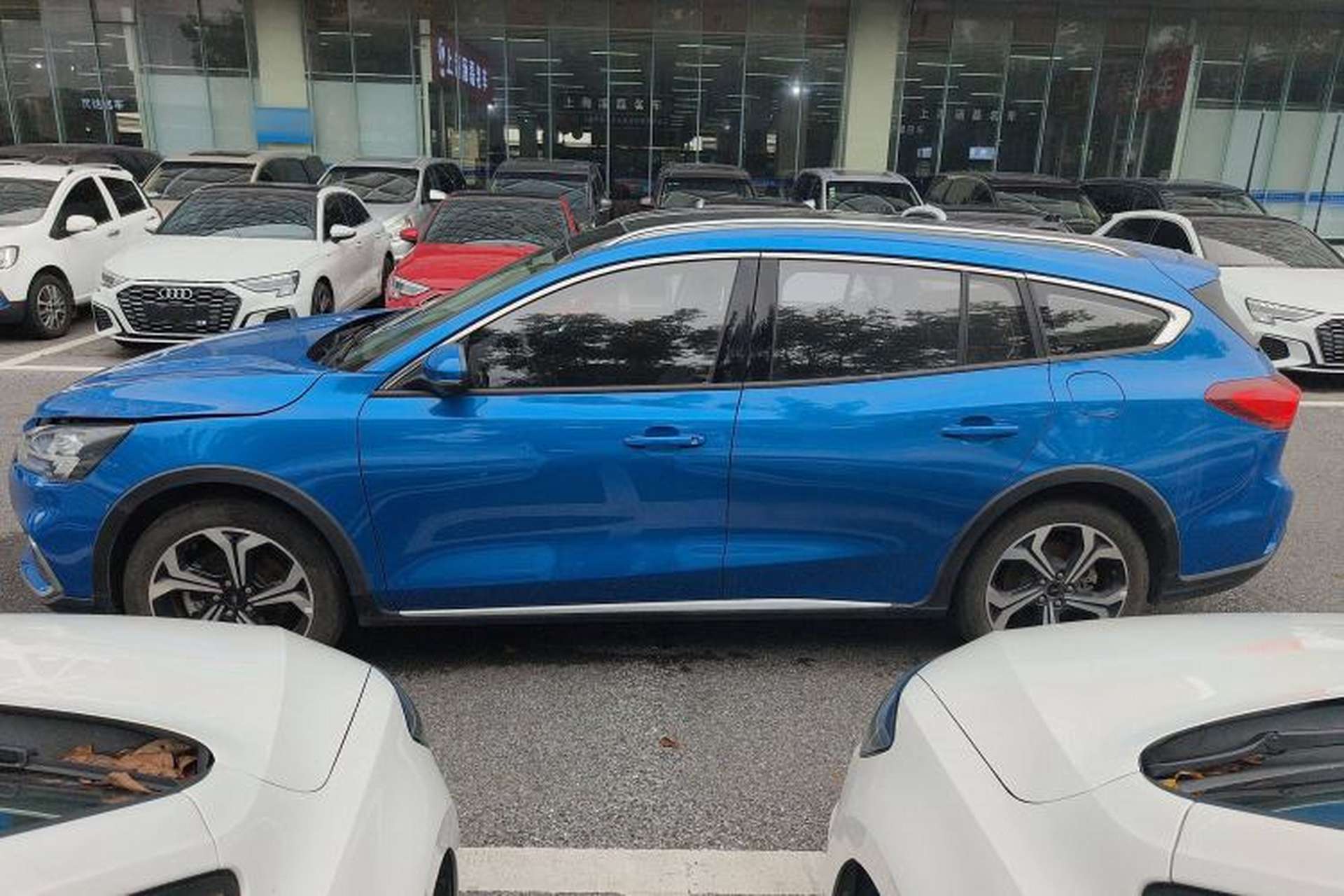 Used Ford Focus 2021 EcoBoost 180 Automatic Hunter Edition Exterior 3