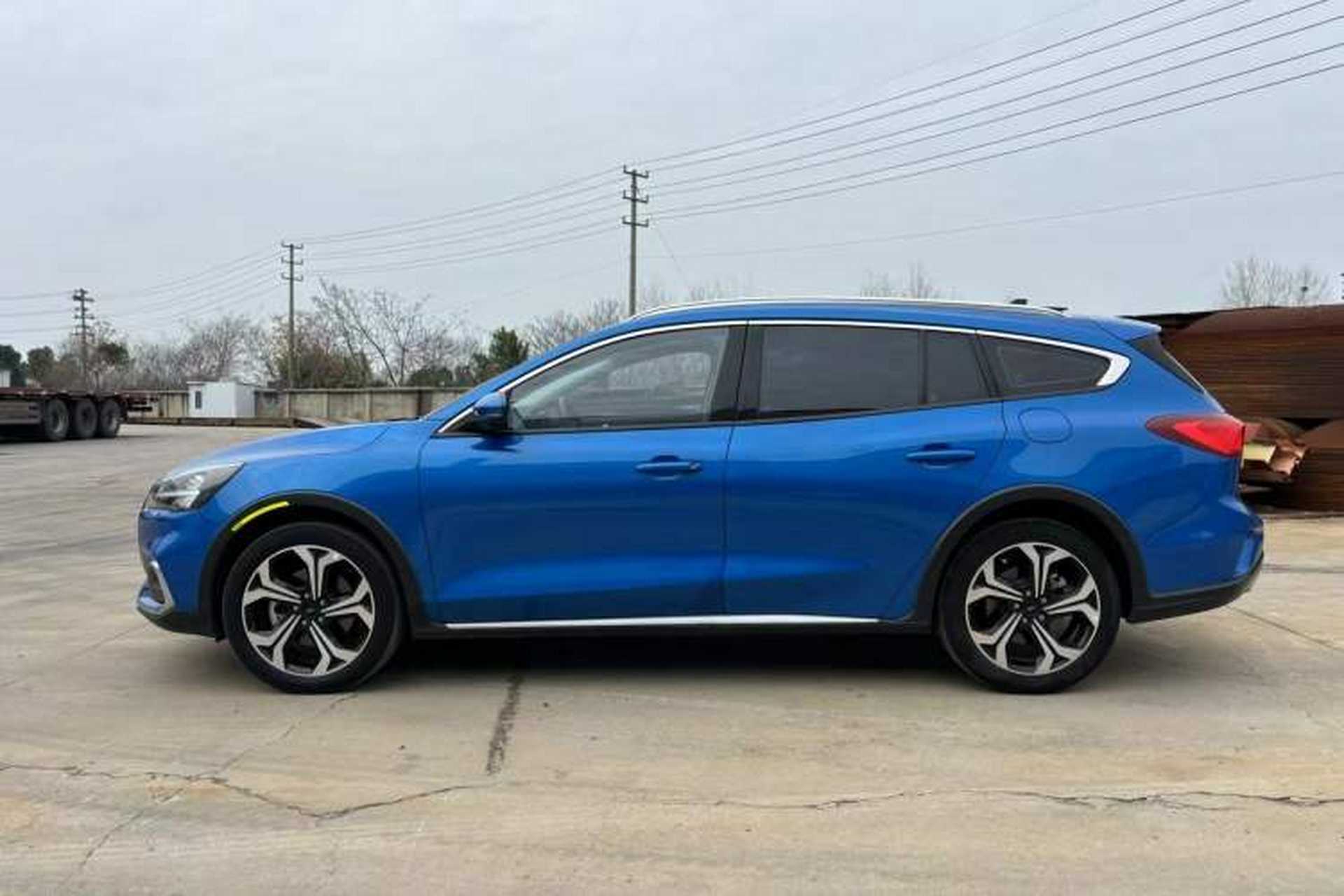 Used Ford Focus 2021 EcoBoost 180 Automatic Hunter Edition Exterior 4