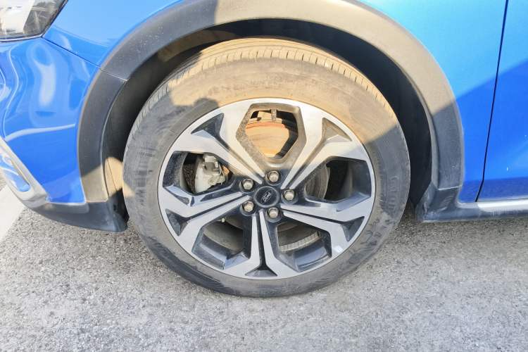 Used Ford Focus 2021 EcoBoost 180 Automatic Hunter Edition Exterior 7