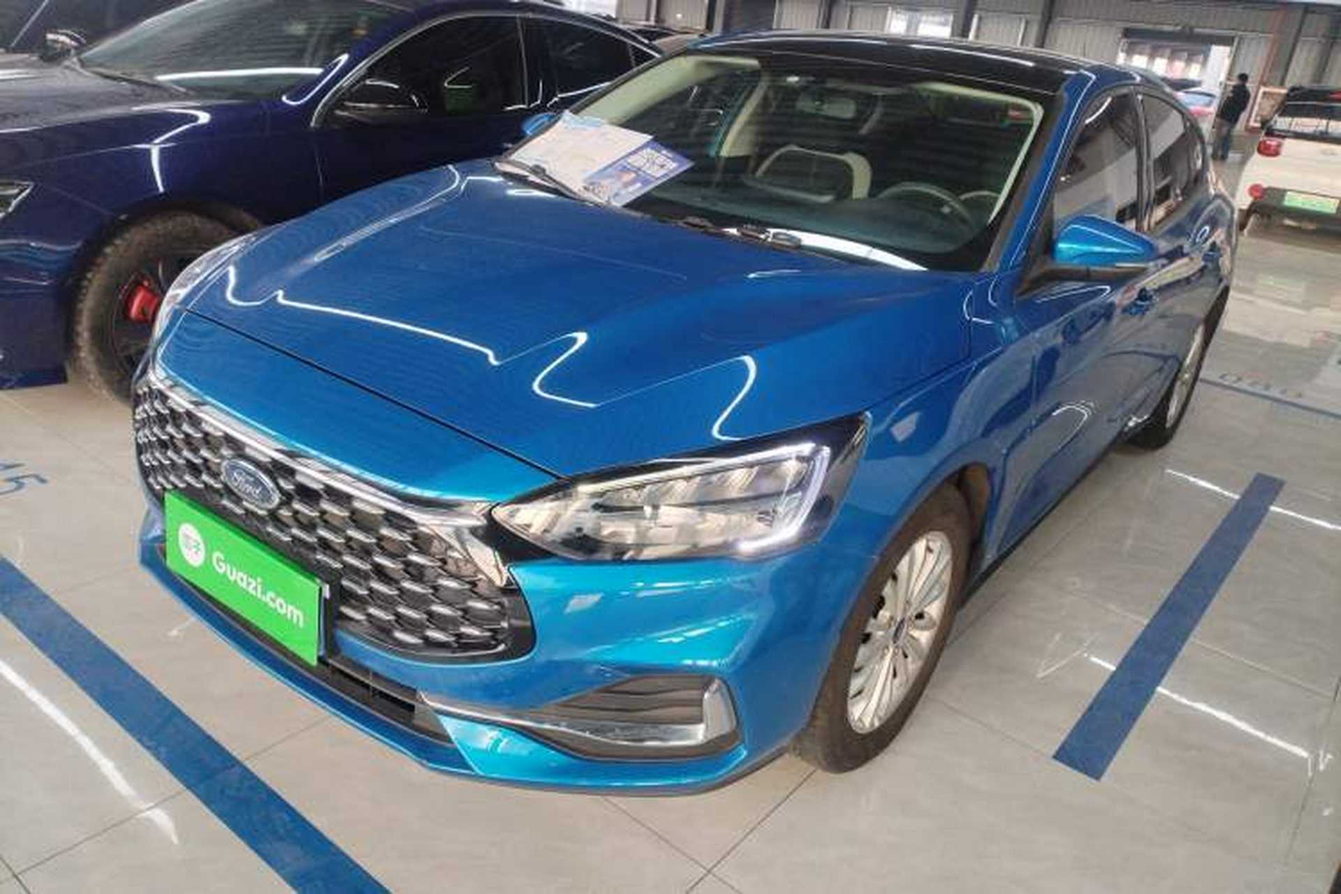 Used Ford Focus 2021 Sedan 1.5L Automatic Sharp Edition Front Left 45 Deg