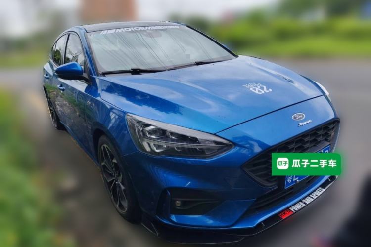 Used Ford Focus 2021 Hatchback EcoBoost 180 Automatic ST Line Front Right 45 Deg