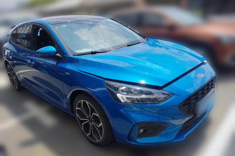 Used Ford Focus 2021 Hatchback EcoBoost 180 Automatic ST Line Front Right 45 Deg