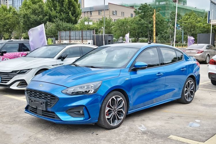 Ford Focus 2021 Sedan EcoBoost 180 Automatic ST Line usata Guazi used car, China used car export, Used car for sale, Used cars, Cheapest cars for sale