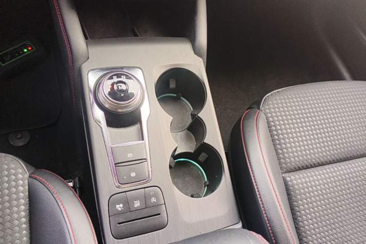 Used Ford Focus 2021 Sedan EcoBoost 180 Automatic ST Line Gear Lever
