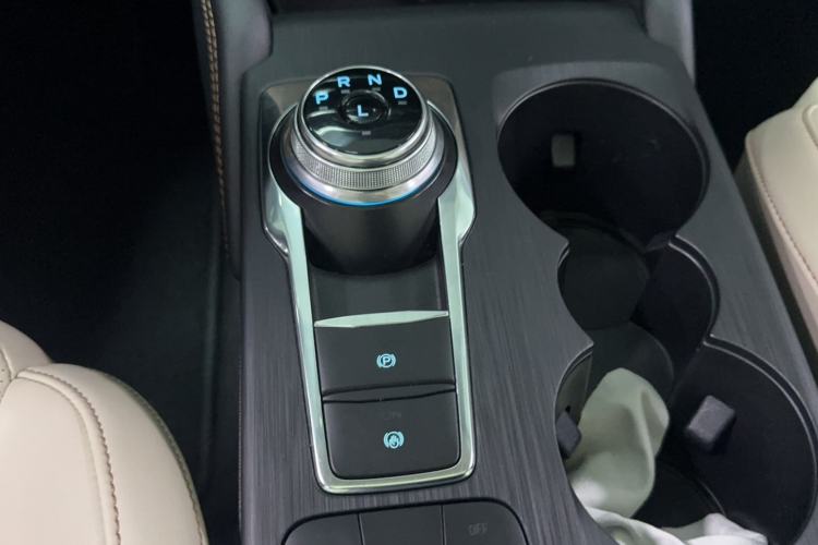 Used Ford Focus 2021 Sedan EcoBoost 180 Automatic Trendy Model Gear Lever