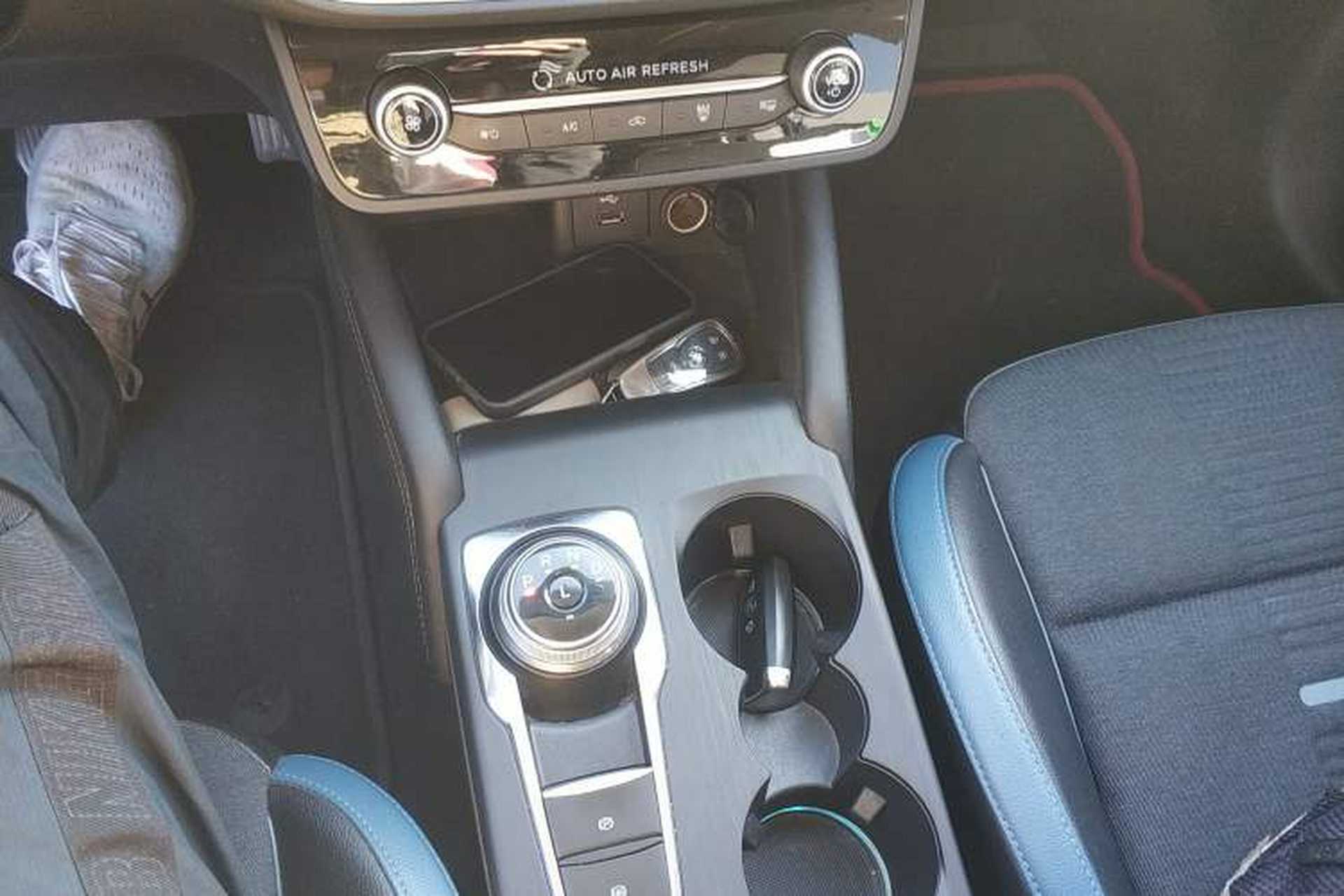 Used Ford Focus 2021 EcoBoost 180 Automatic Hunter Edition Gear Lever