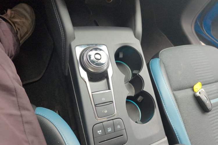 Used Ford Focus 2021 EcoBoost 180 Automatic Hunter Edition Gear Lever