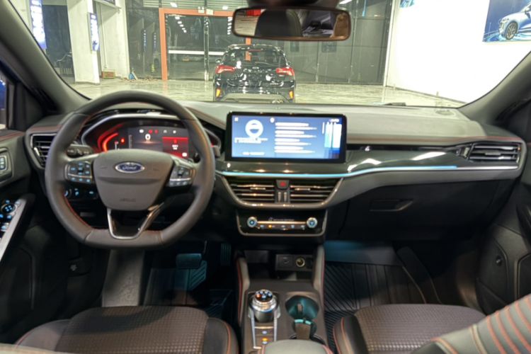 Used Ford Focus 2021 Sedan EcoBoost 180 Automatic ST Line Instrument Cluster