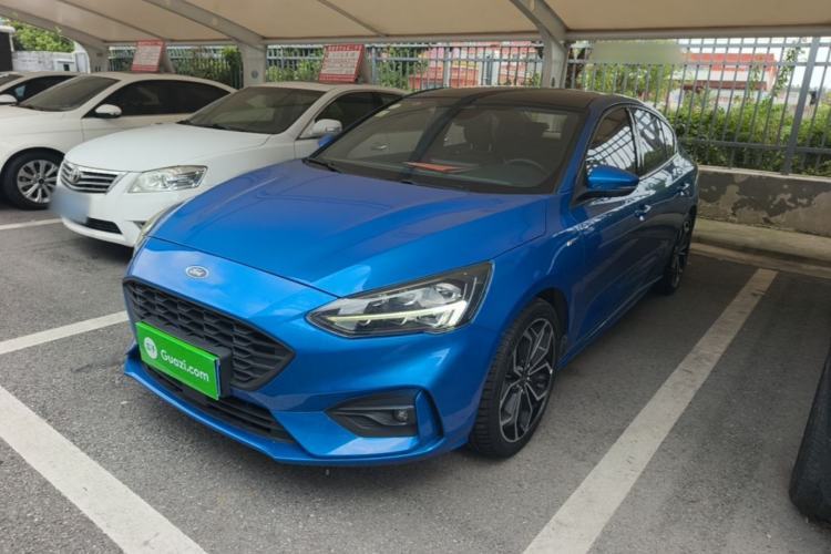 Ford Focus 2021 Sedan EcoBoost 180 Automatic ST Line usata Guazi used car, China used car export, Used car for sale, Used cars, Cheapest cars for sale