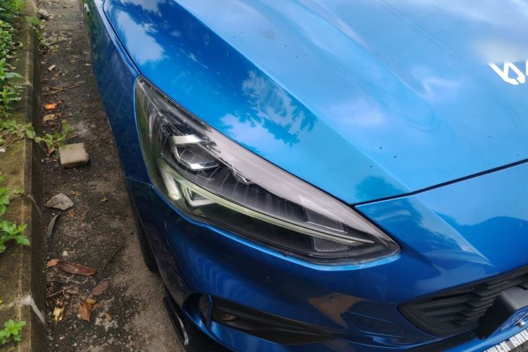 Used Ford Focus 2021 Hatchback EcoBoost 180 Automatic ST Line Right Front Headlight