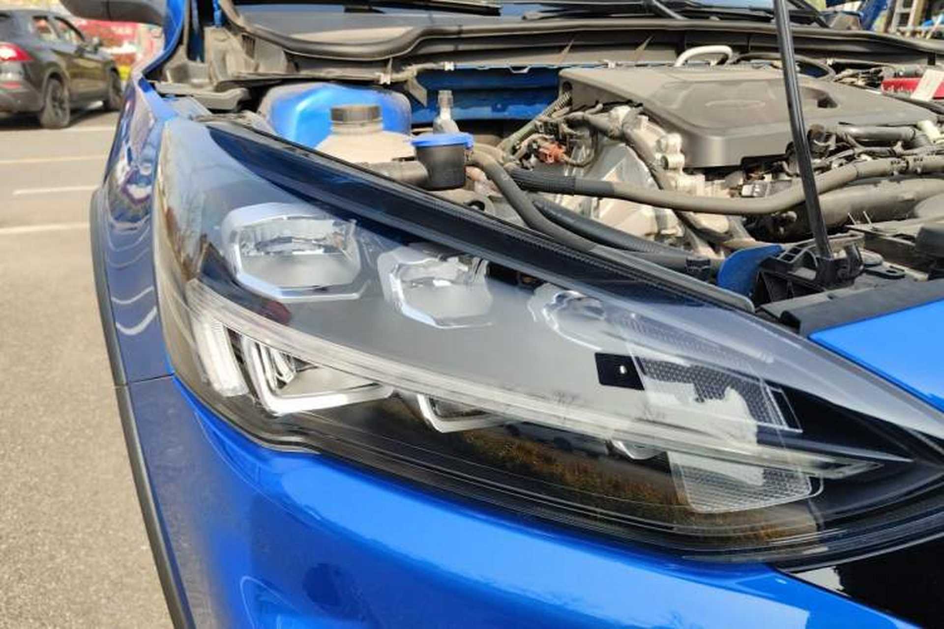 Used Ford Focus 2021 EcoBoost 180 Automatic Hunter Edition Right Front Headlight