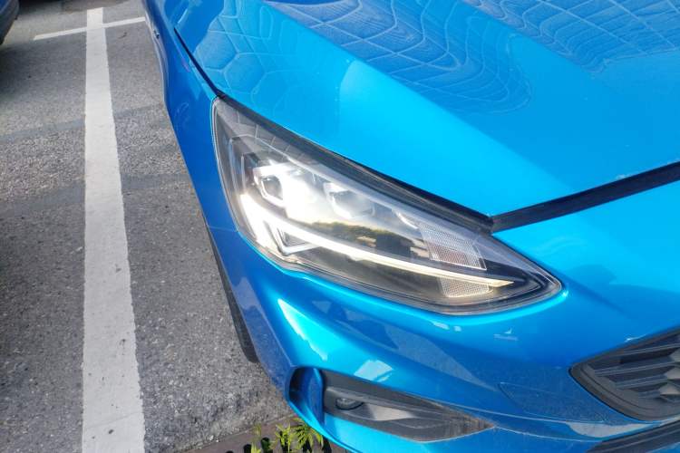 Used Ford Focus 2021 Hatchback EcoBoost 180 Automatic ST Line Right Front Headlight