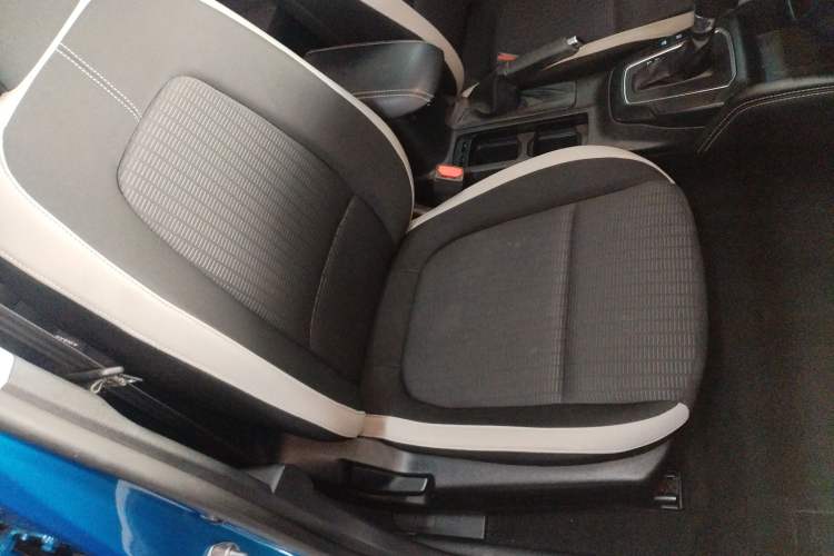 Used Ford Focus 2021 Sedan 1.5L Automatic Sharp Edition Right Front Seat