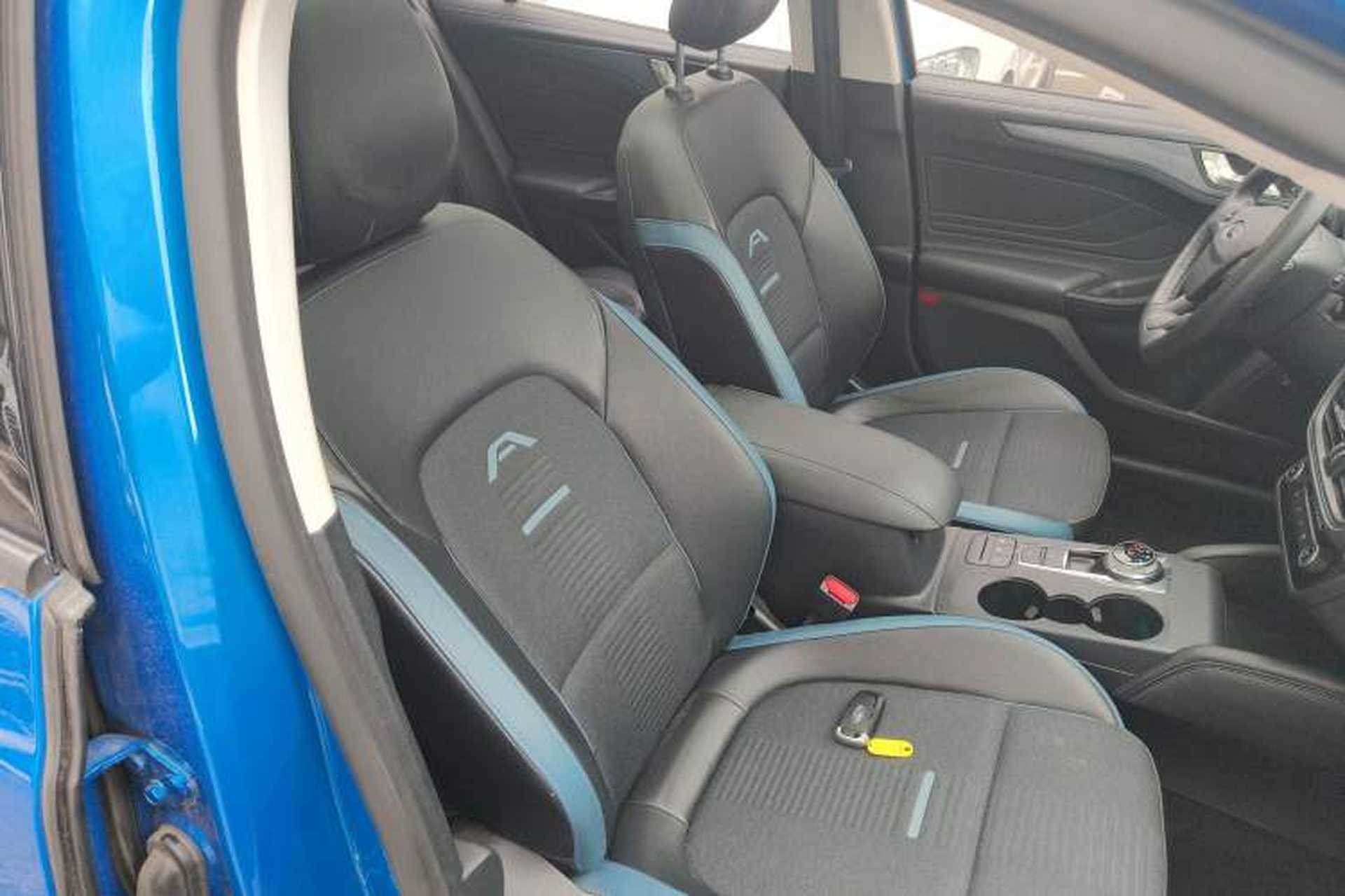 Used Ford Focus 2021 EcoBoost 180 Automatic Hunter Edition Right Front Seat