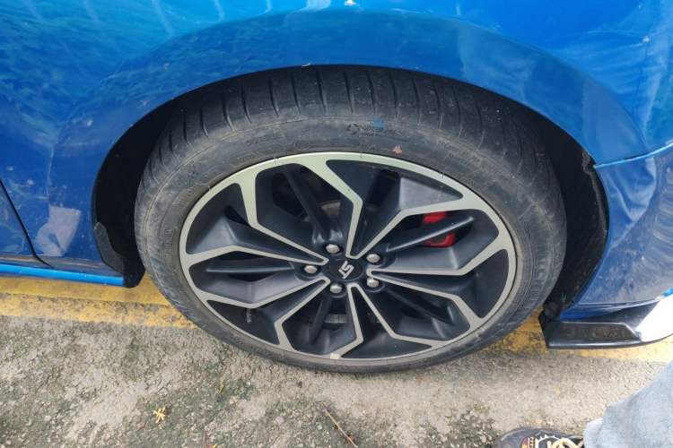 Used Ford Focus 2021 Hatchback EcoBoost 180 Automatic ST Line Right Front Wheel Hub