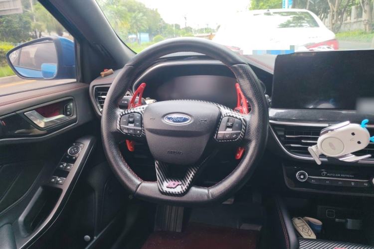 Used Ford Focus 2021 Hatchback EcoBoost 180 Automatic ST Line Steering Wheel