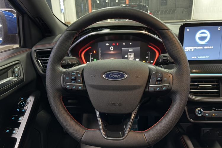 Used Ford Focus 2021 Sedan EcoBoost 180 Automatic ST Line Steering Wheel
