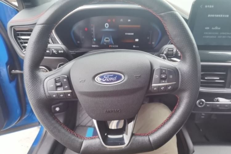 Used Ford Focus 2021 Sedan EcoBoost 180 Automatic ST Line Steering Wheel