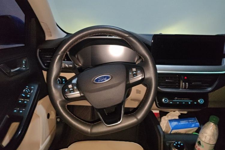 Used Ford Focus 2021 Sedan EcoBoost 180 Automatic Trendy Model Steering Wheel