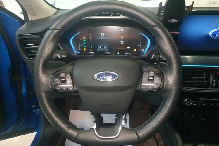 Used Ford Focus 2021 EcoBoost 180 Automatic Hunter Edition Steering Wheel