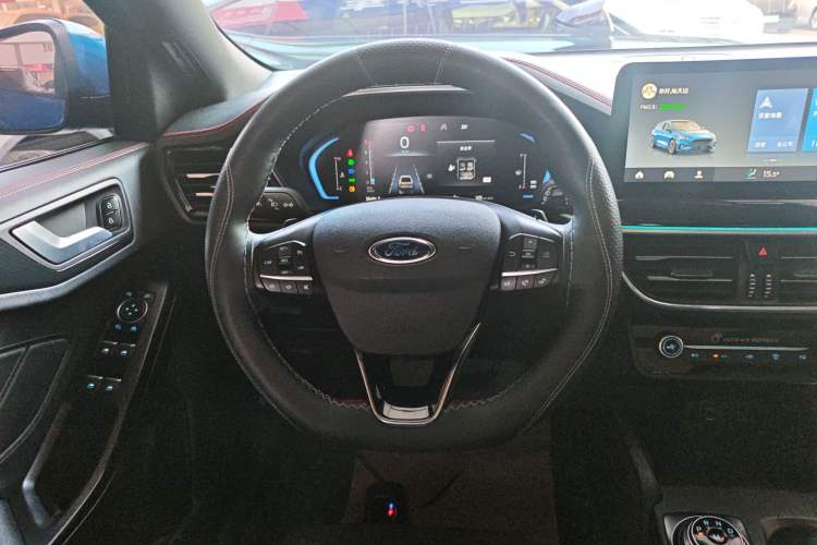 Used Ford Focus 2021 Hatchback EcoBoost 180 Automatic ST Line Steering Wheel