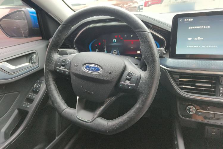 Used Ford Focus 2021 EcoBoost 180 Automatic Hunter Edition Steering Wheel