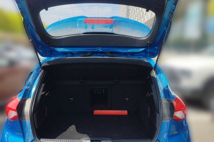 Used Ford Focus 2021 Hatchback EcoBoost 180 Automatic ST Line Trunk