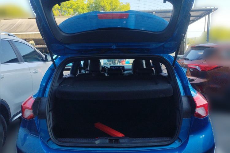 Used Ford Focus 2021 Hatchback EcoBoost 180 Automatic ST Line Trunk