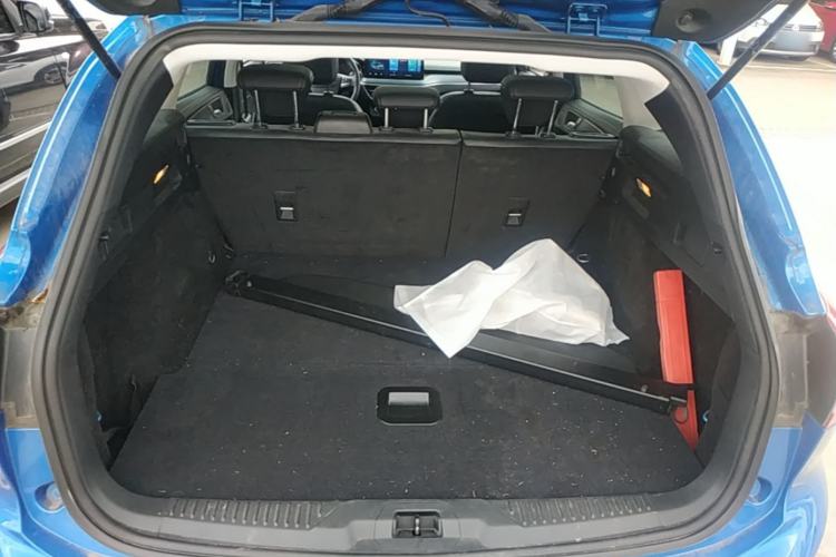 Used Ford Focus 2021 EcoBoost 180 Automatic Hunter Edition Trunk