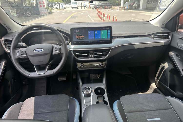Used Ford Focus 2021 EcoBoost 180 Automatic Hunter Edition Audio And AC Panel