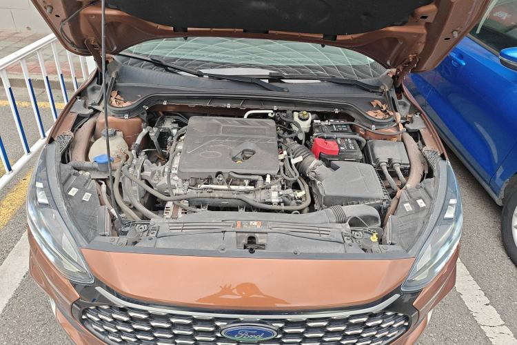 Used Ford Focus 2021 EcoBoost 180 Automatic Hunter Edition Engine Bay