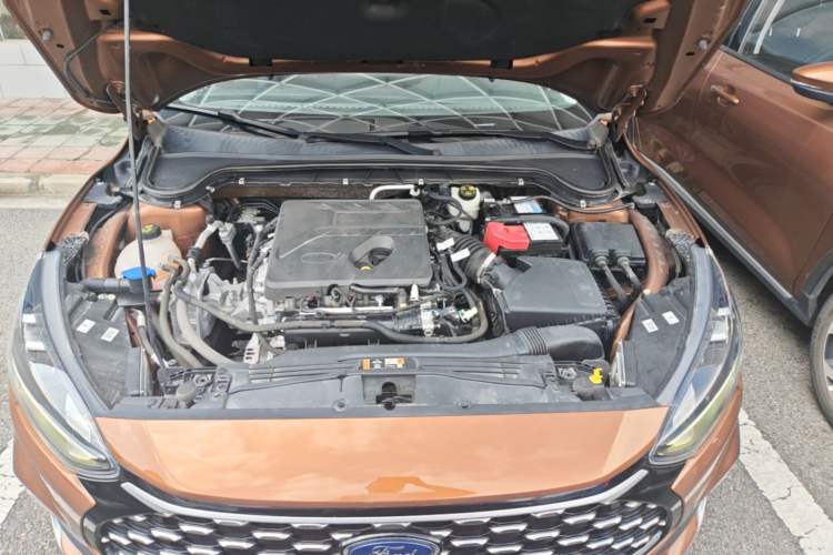 Used Ford Focus 2021 EcoBoost 180 Automatic Hunter Edition Engine Bay