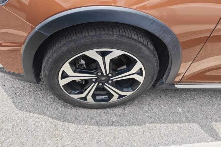 Used Ford Focus 2021 EcoBoost 180 Automatic Hunter Edition Exterior 4