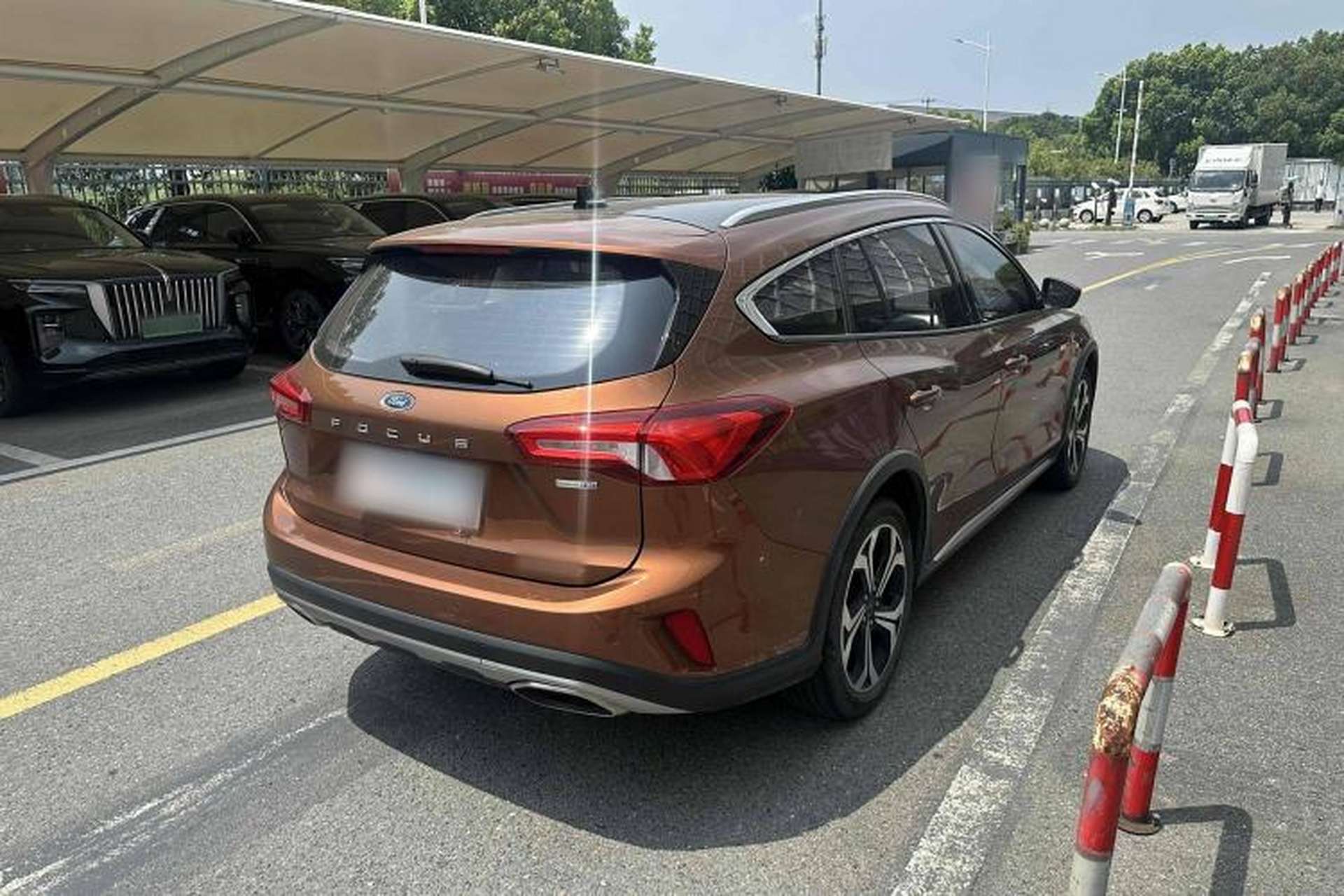 Used Ford Focus 2021 EcoBoost 180 Automatic Hunter Edition Exterior 4