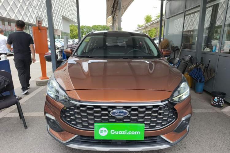 Used Ford Focus 2021 EcoBoost 180 Automatic Hunter Edition Front