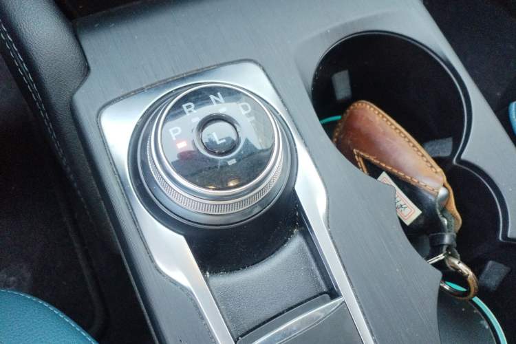 Used Ford Focus 2021 EcoBoost 180 Automatic Hunter Edition Gear Lever