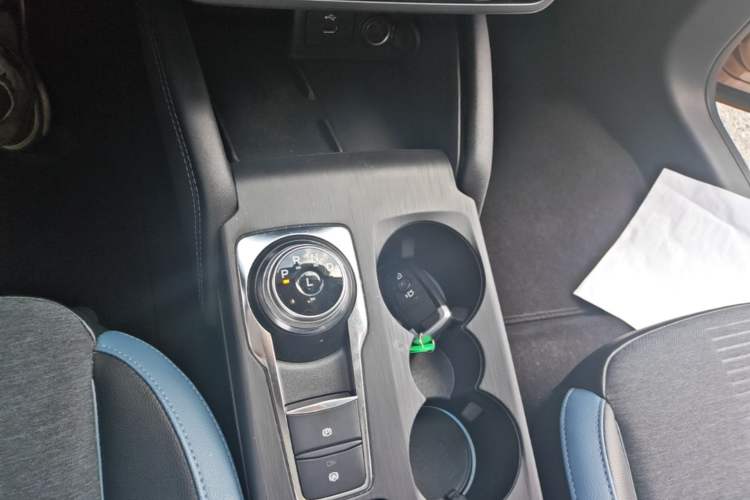 Used Ford Focus 2021 EcoBoost 180 Automatic Hunter Edition Gear Lever