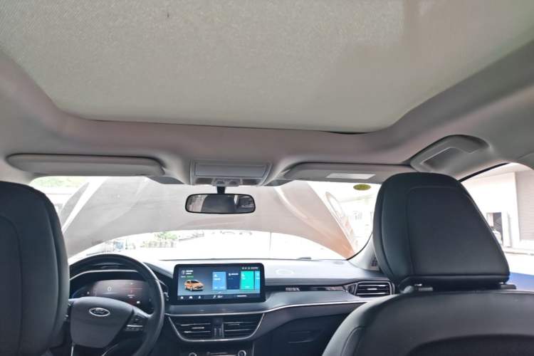Used Ford Focus 2021 EcoBoost 180 Automatic Hunter Edition Headliner