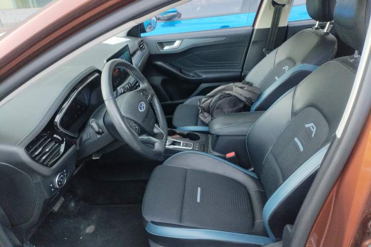 Used Ford Focus 2021 EcoBoost 180 Automatic Hunter Edition Left Front Seat